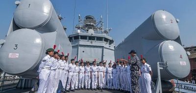 imgi_13_cadets-of-the-national-cadet-corps-visit-ins-khanjar-and-ins-kora-at-khidderpore-dock-as-part